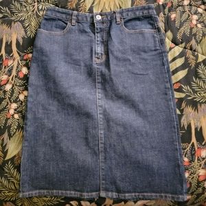 Ann Taylor denim pencil skirt size 6